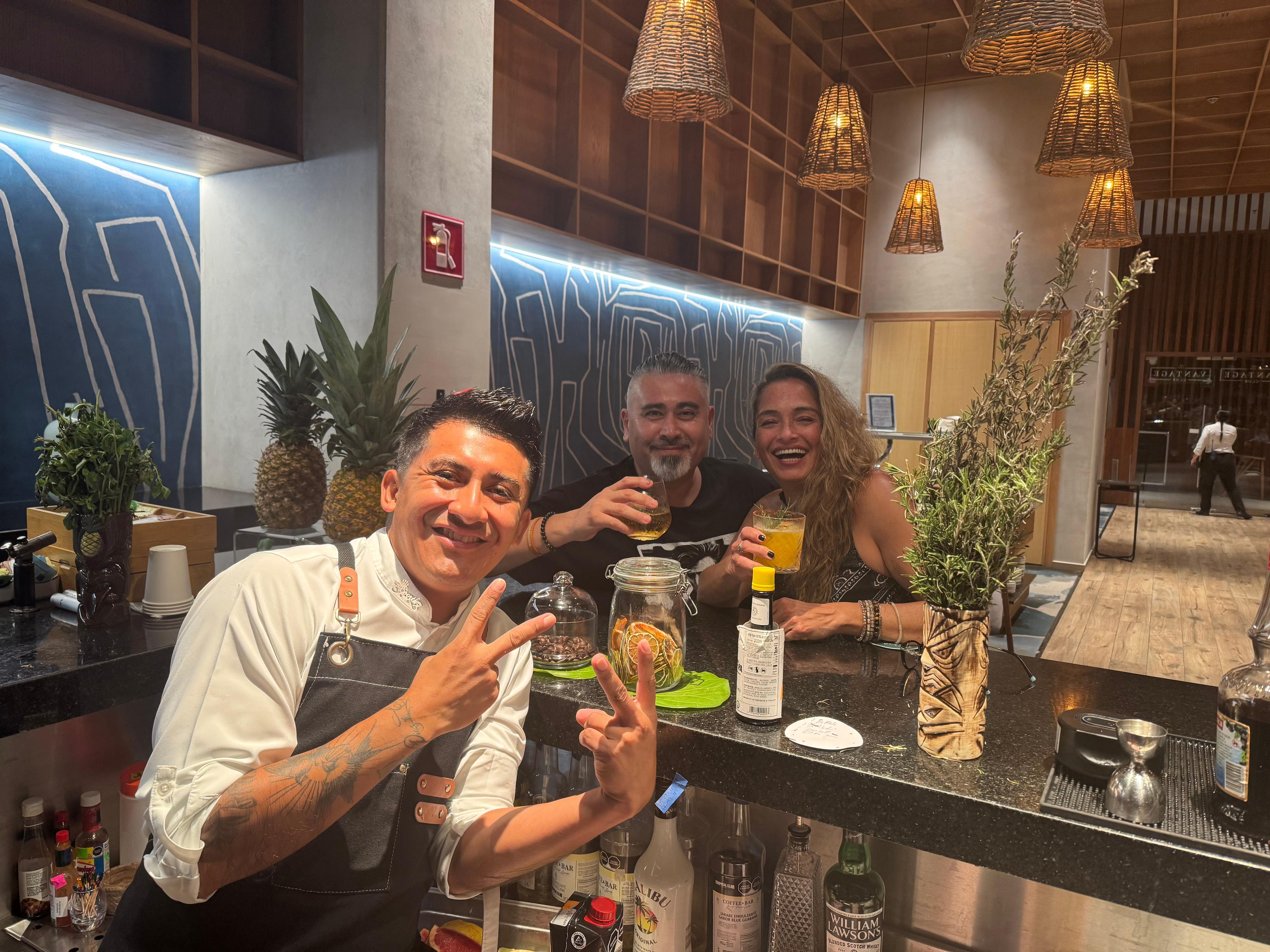 Evertho!!!!!!! Serenity Bar at the resort!!