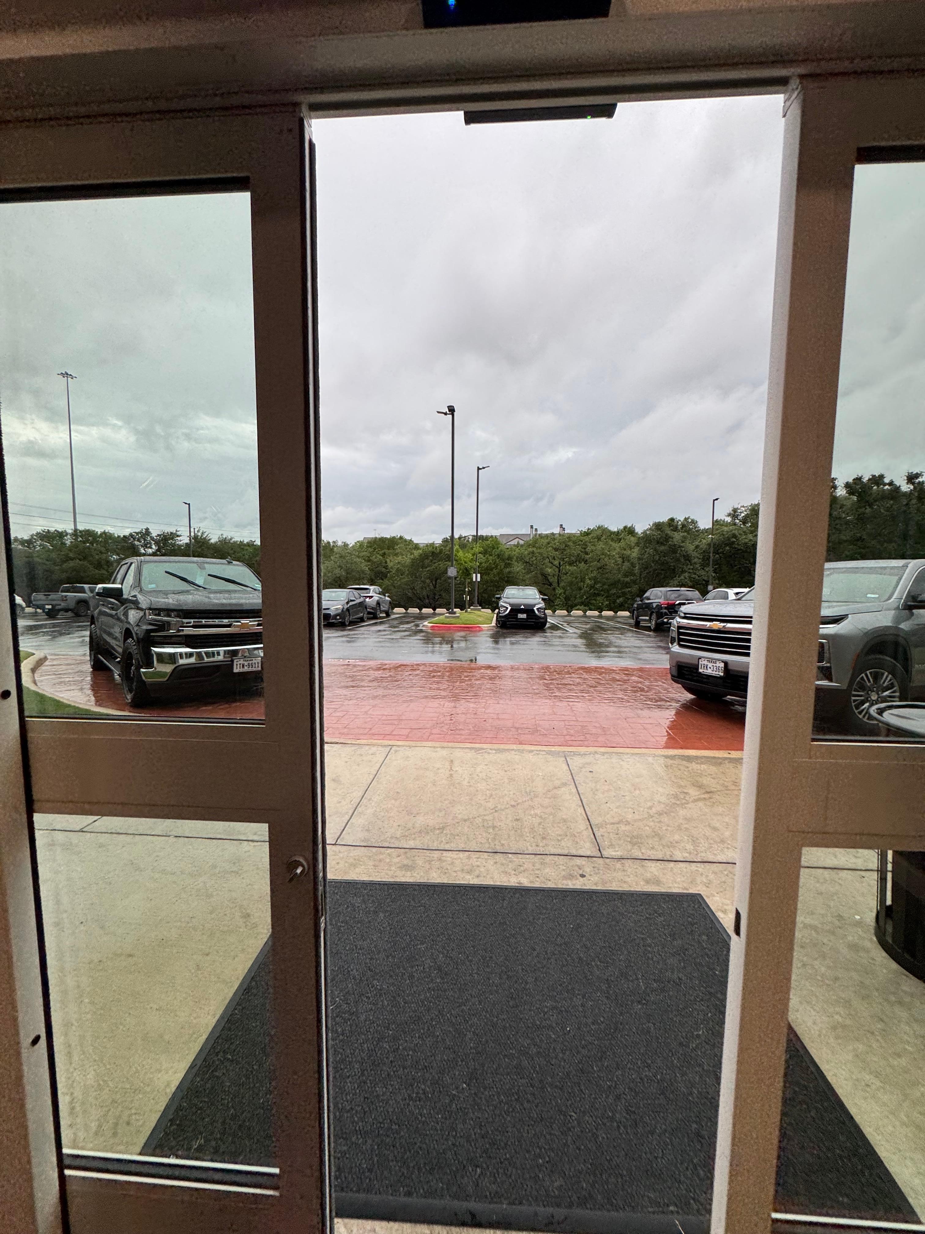 Mail entryway 