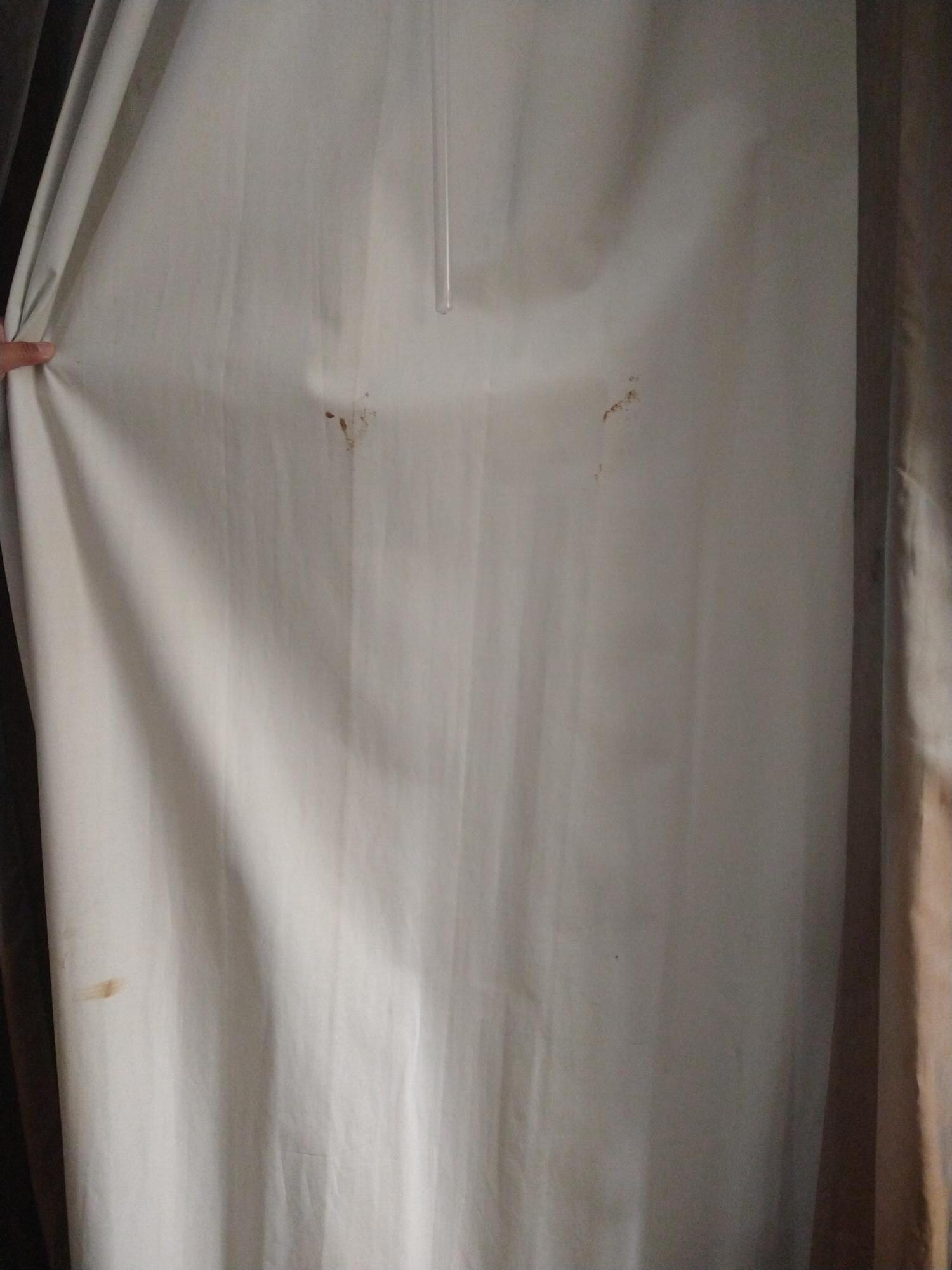 Blood stain curtain