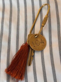 Being a boho lover myself, I just loved the extra details given to the simple room key!