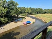 This is looking right of the cabin where you go to get down to the water.