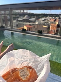 Breakfast at the pool