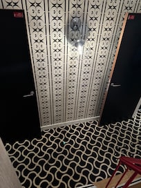 Spennende tapeter i ulike etasjer