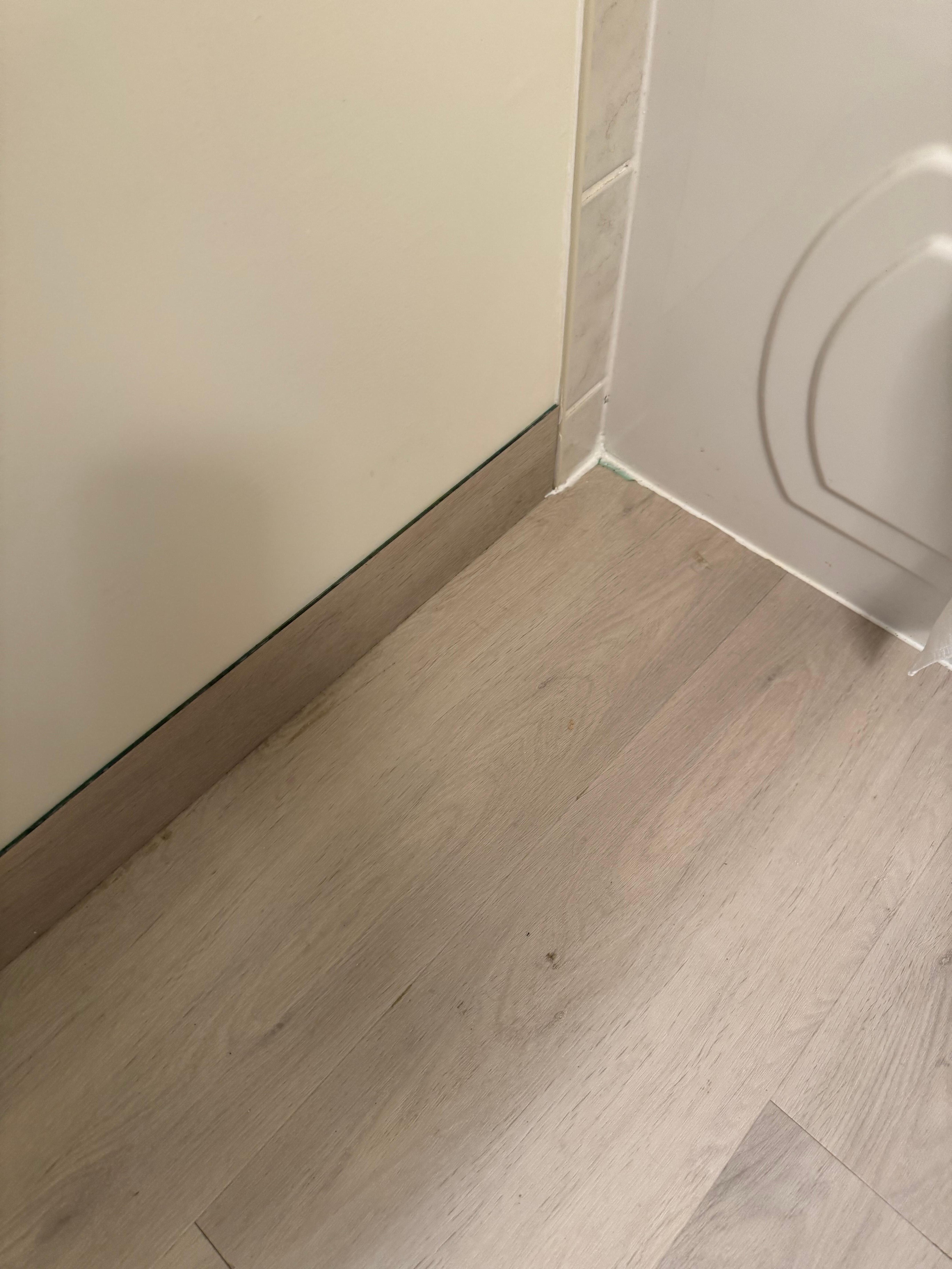 used flooring as baseboard