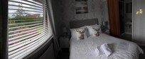 Panorama of the bedroom and en-suite.