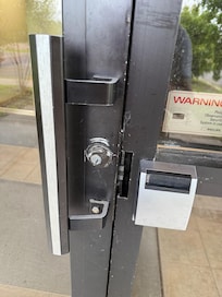 The side door doesn't have a latch