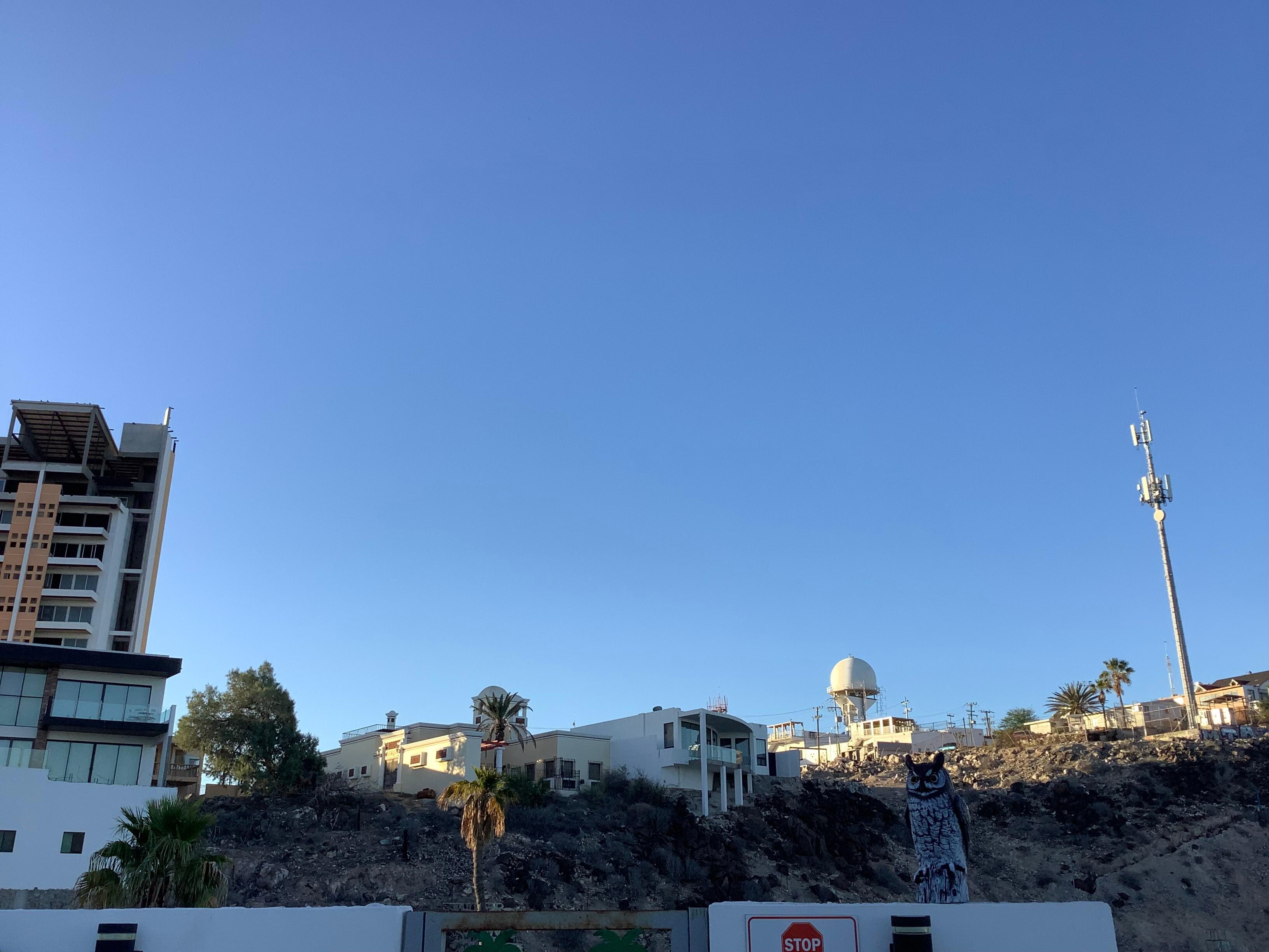 Panoramic views of the whole waterfront.
