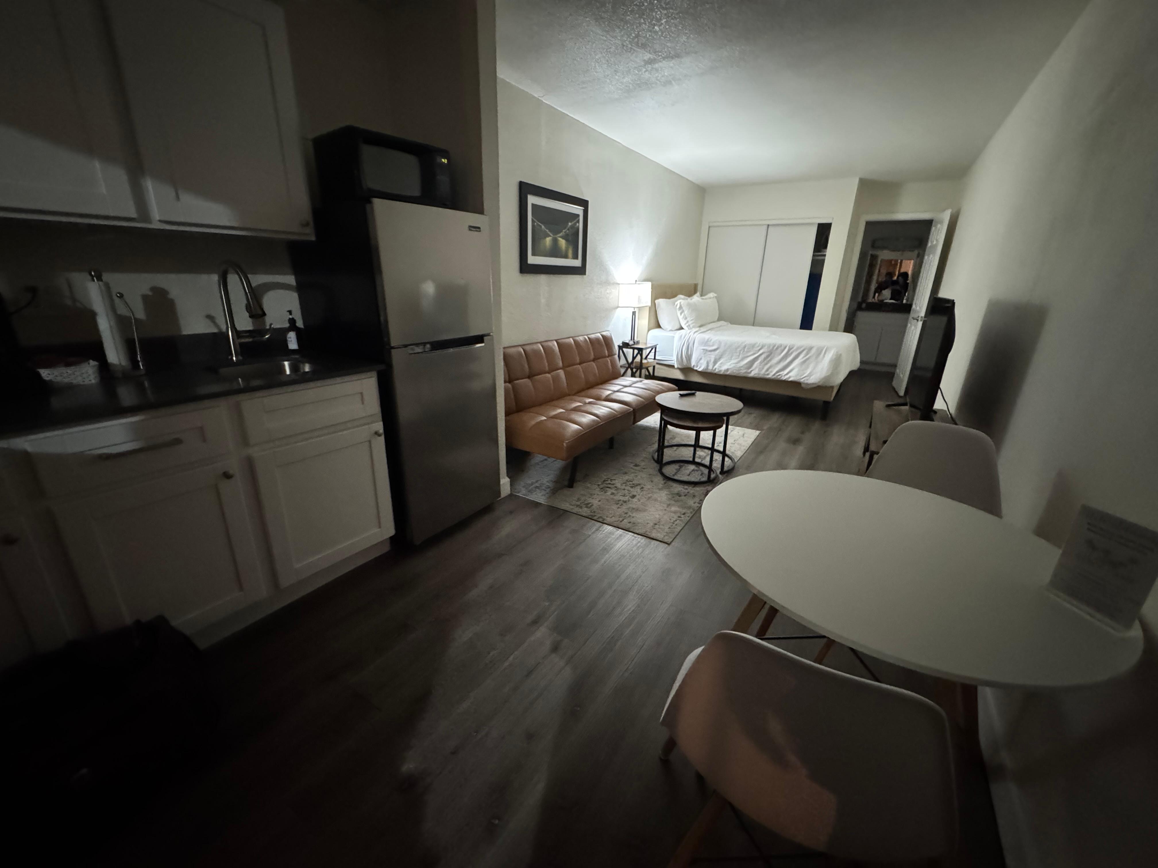 Amazing space, great kitchen, cute sofa and cozy bed very nice pillows