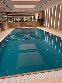 Swimming pool on floor -1.