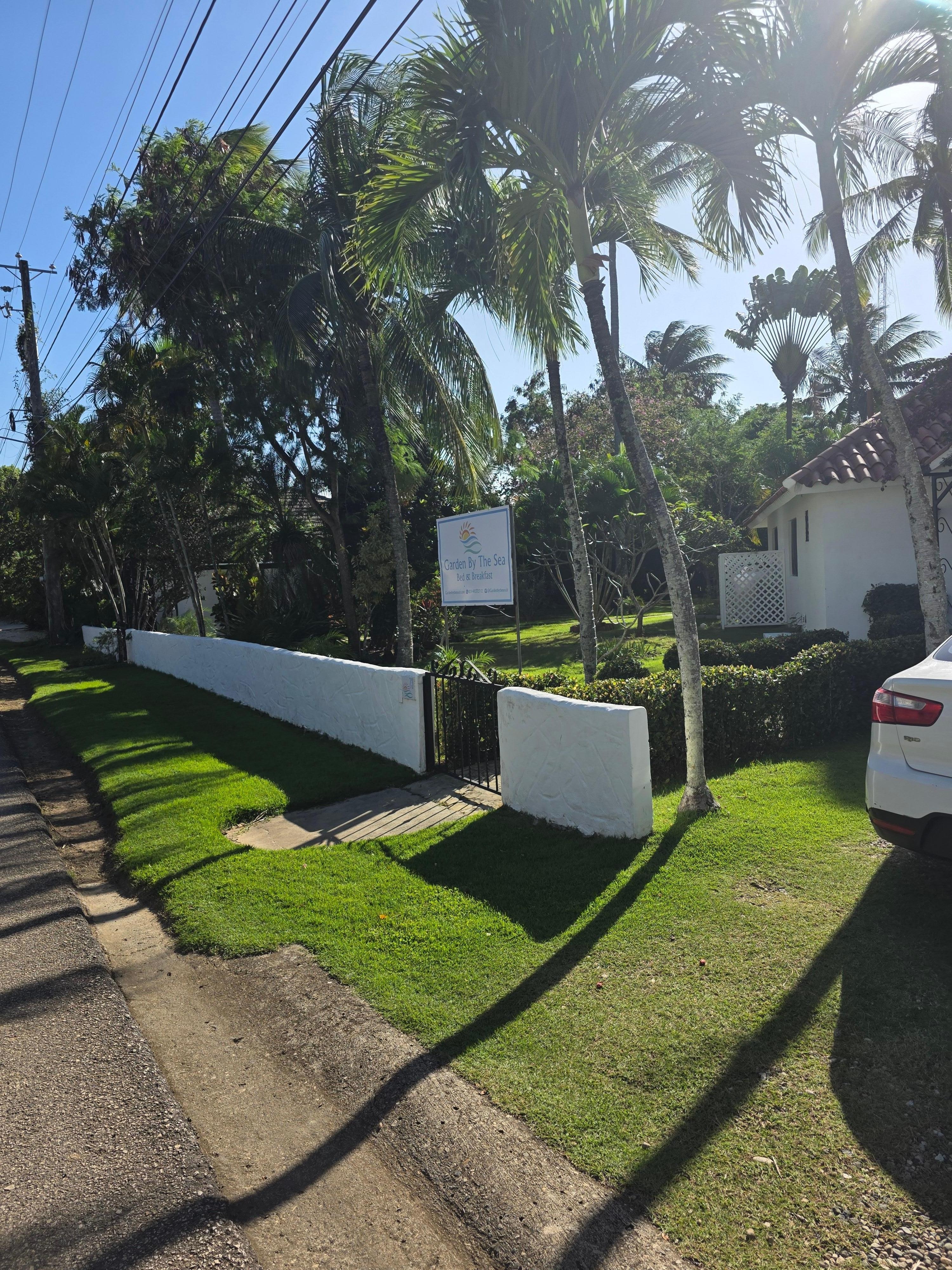 Outside view entrance 