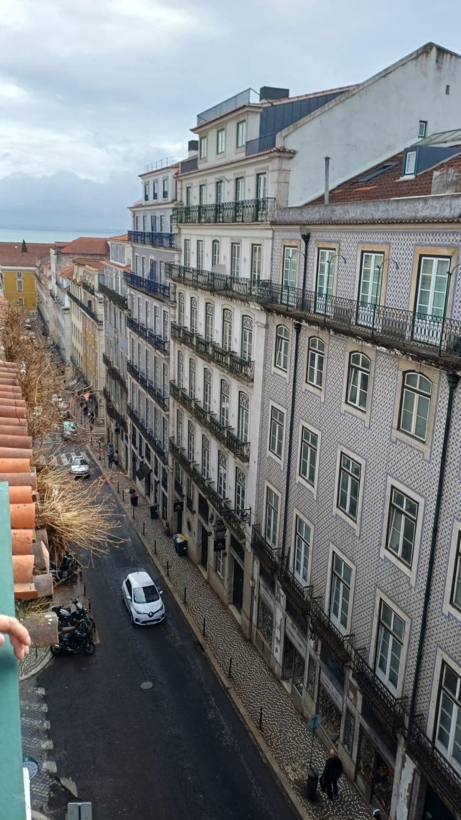 Vista dal balcone dell'hotel. 