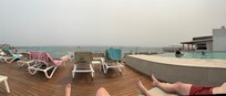 Lovely rooftop pool