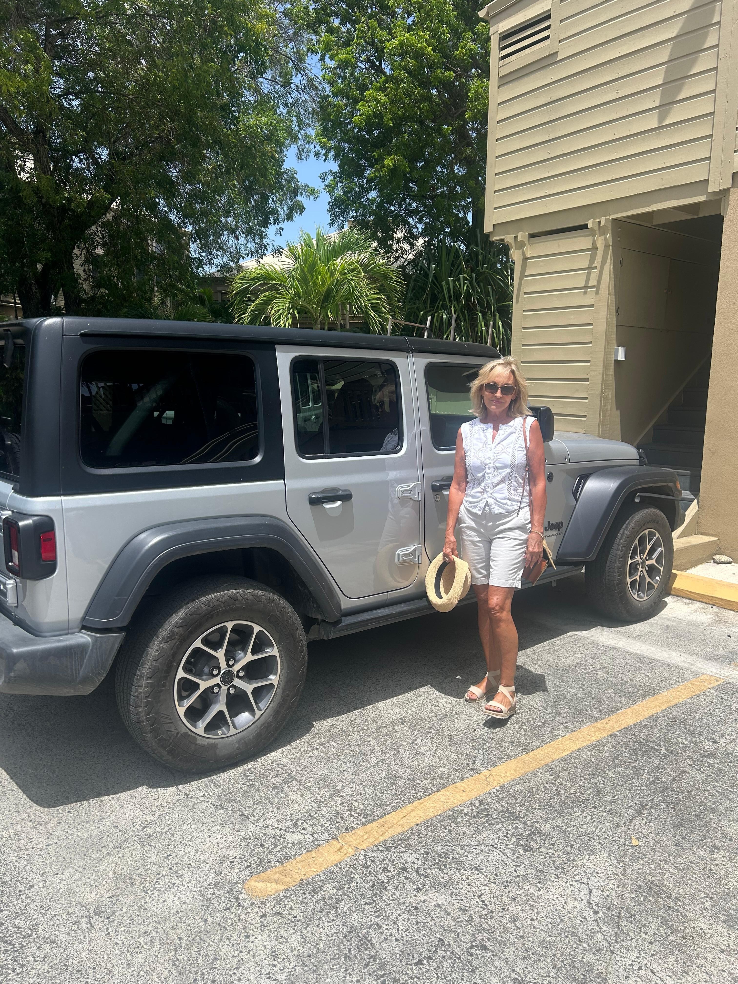 Front parking by lobby 