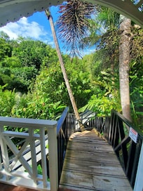 The Cashew cottage deck walk down