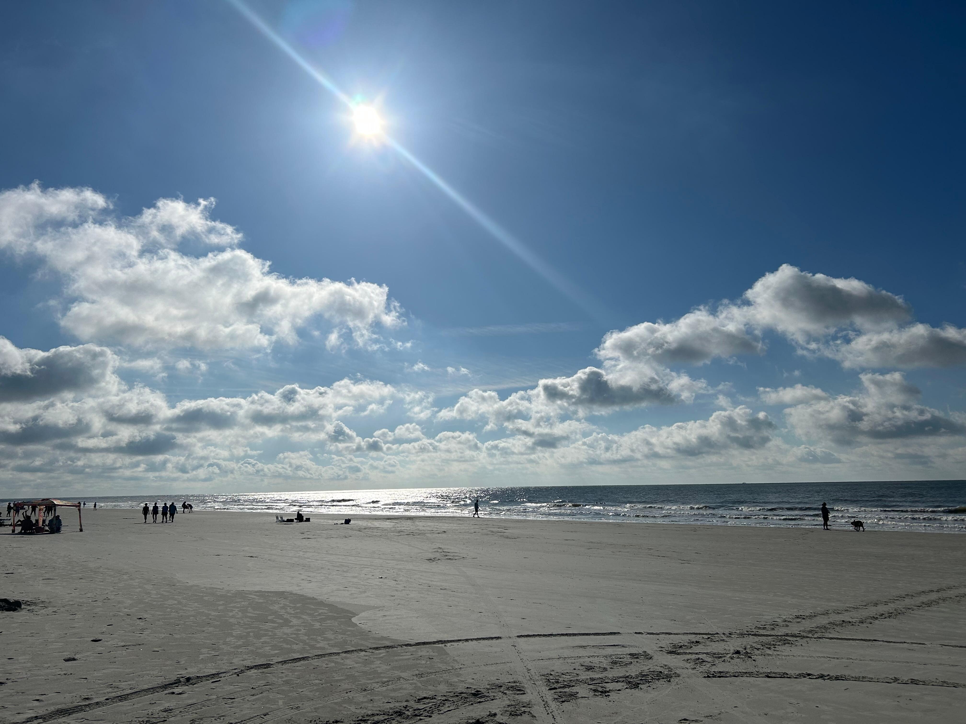 Walking on the beach every morning☀️