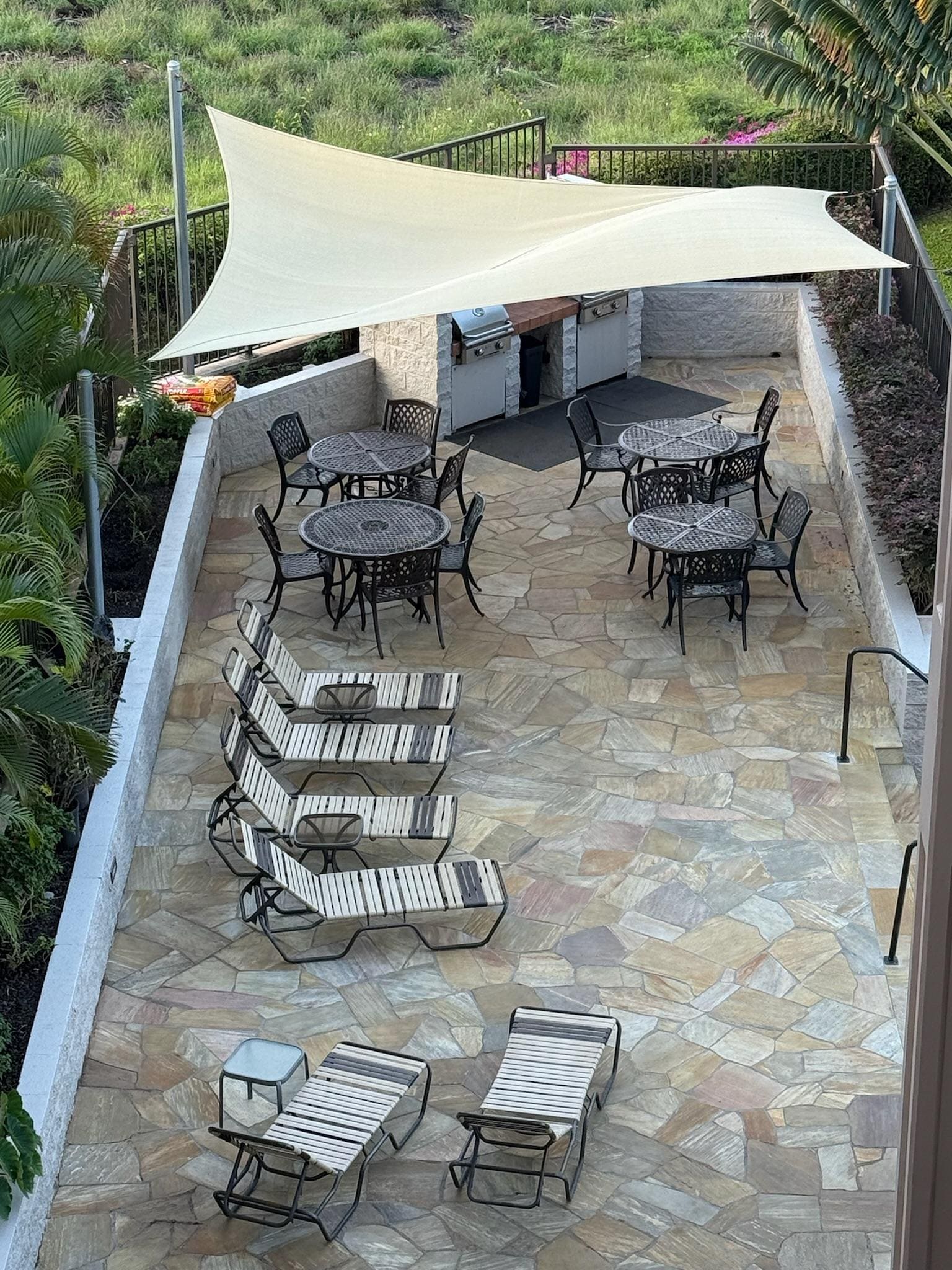 Pool/BBQ area, shade area for pool