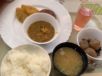 カレーも味噌汁も美味しい