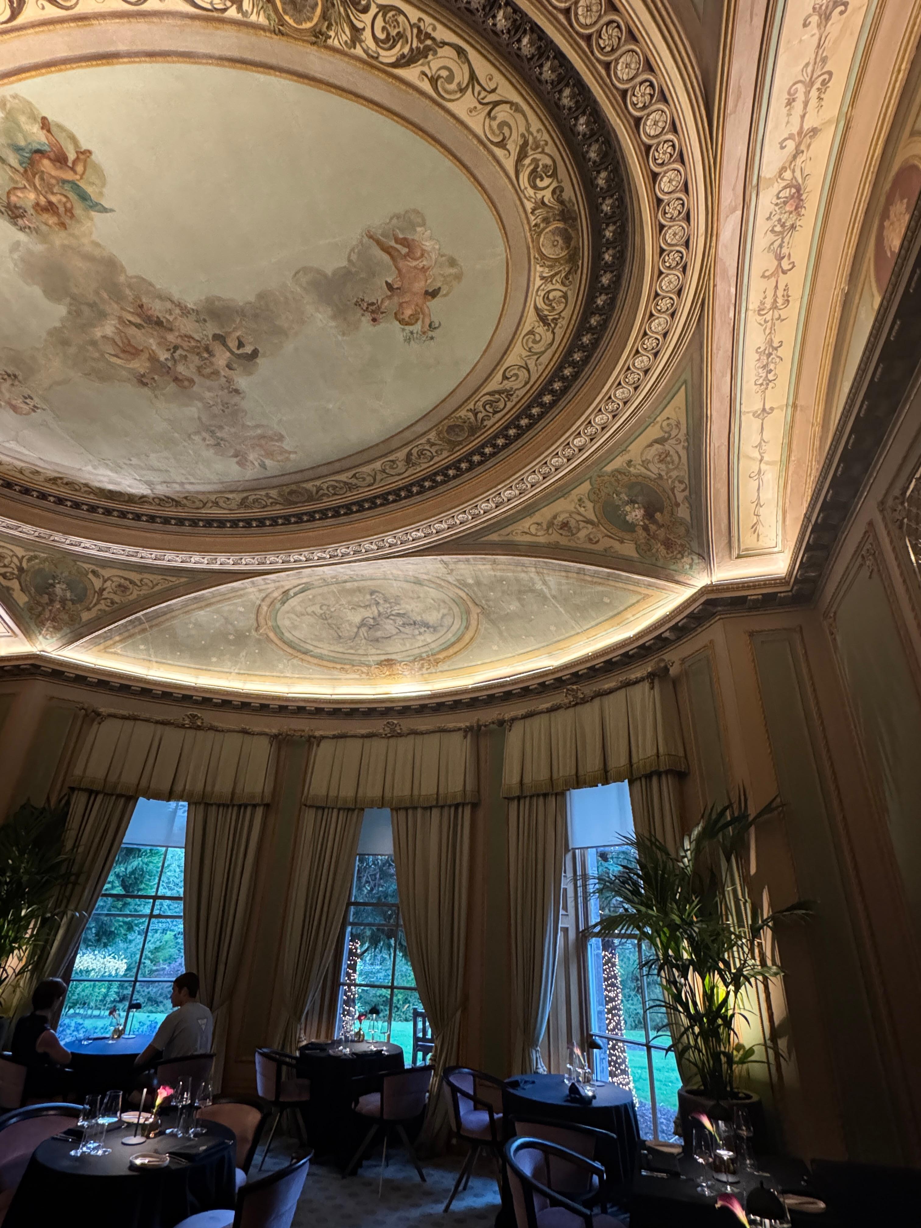 Bonnars Restaurant celing
