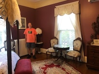 Pretty decor Anne Queen Room