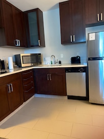 Fully equipped kitchen