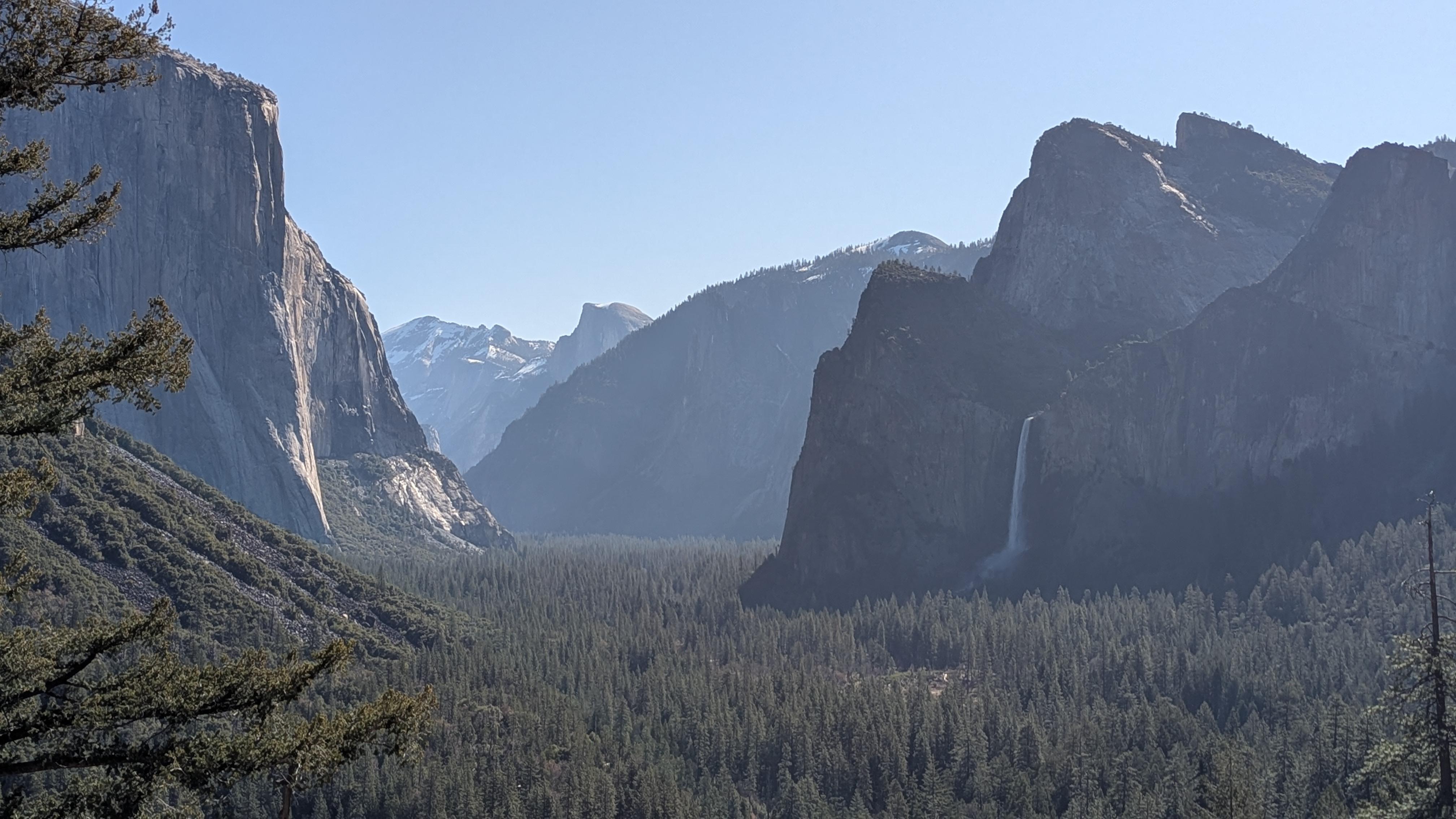 Just a short drive to Yosemite Valley!