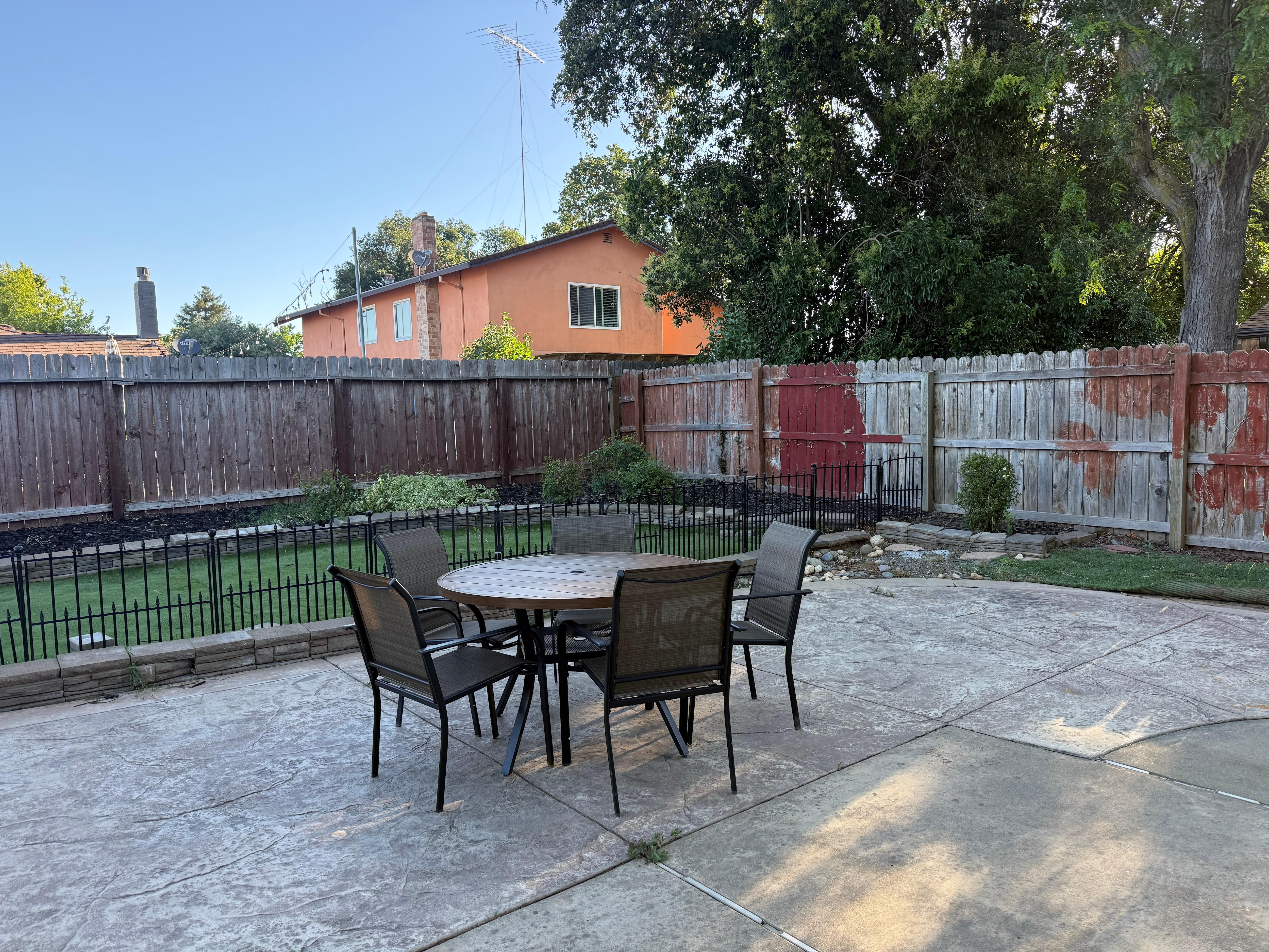 No gazebo as advertised