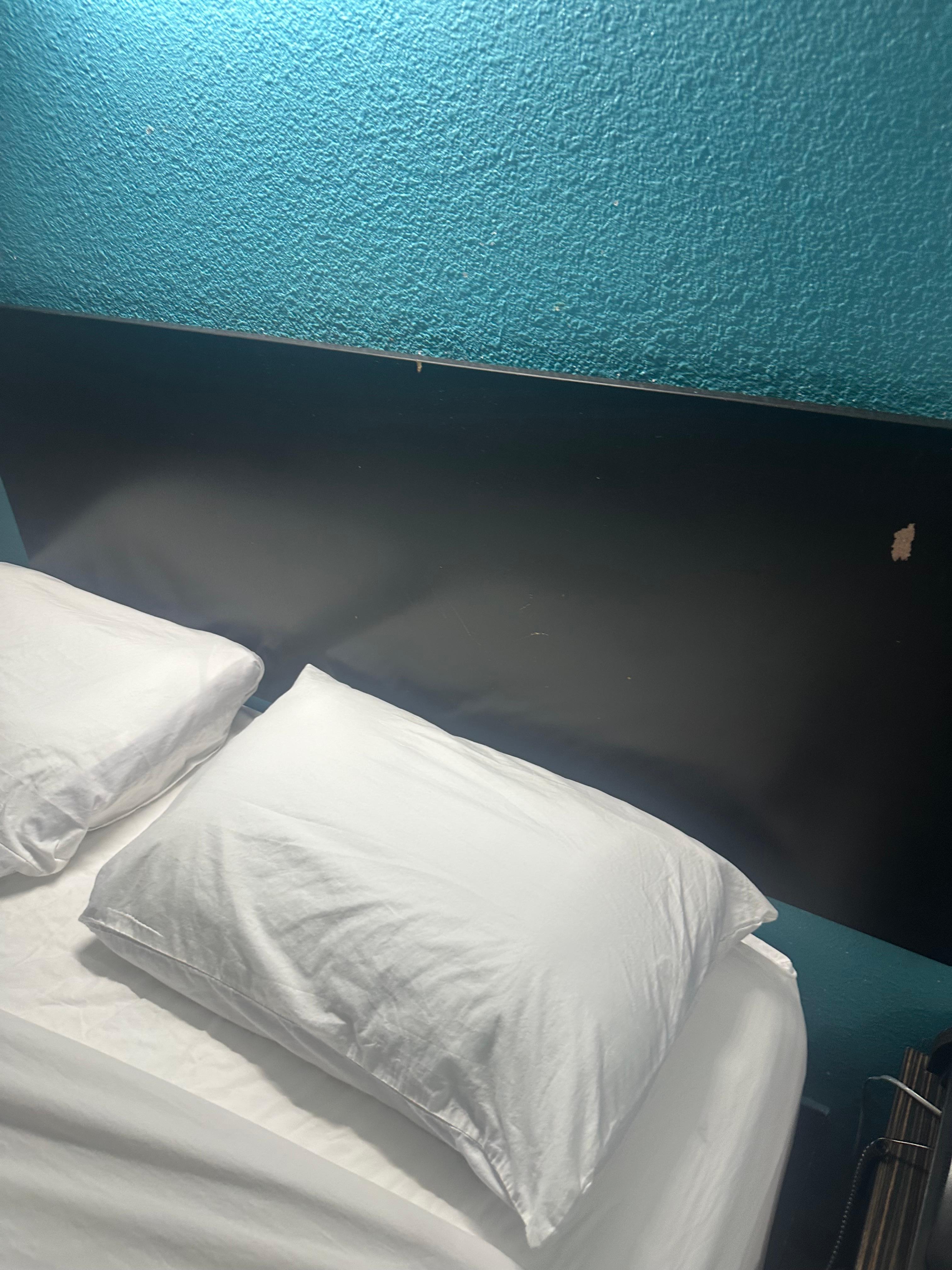 Broken headboard 