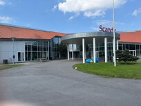 Hotel entry