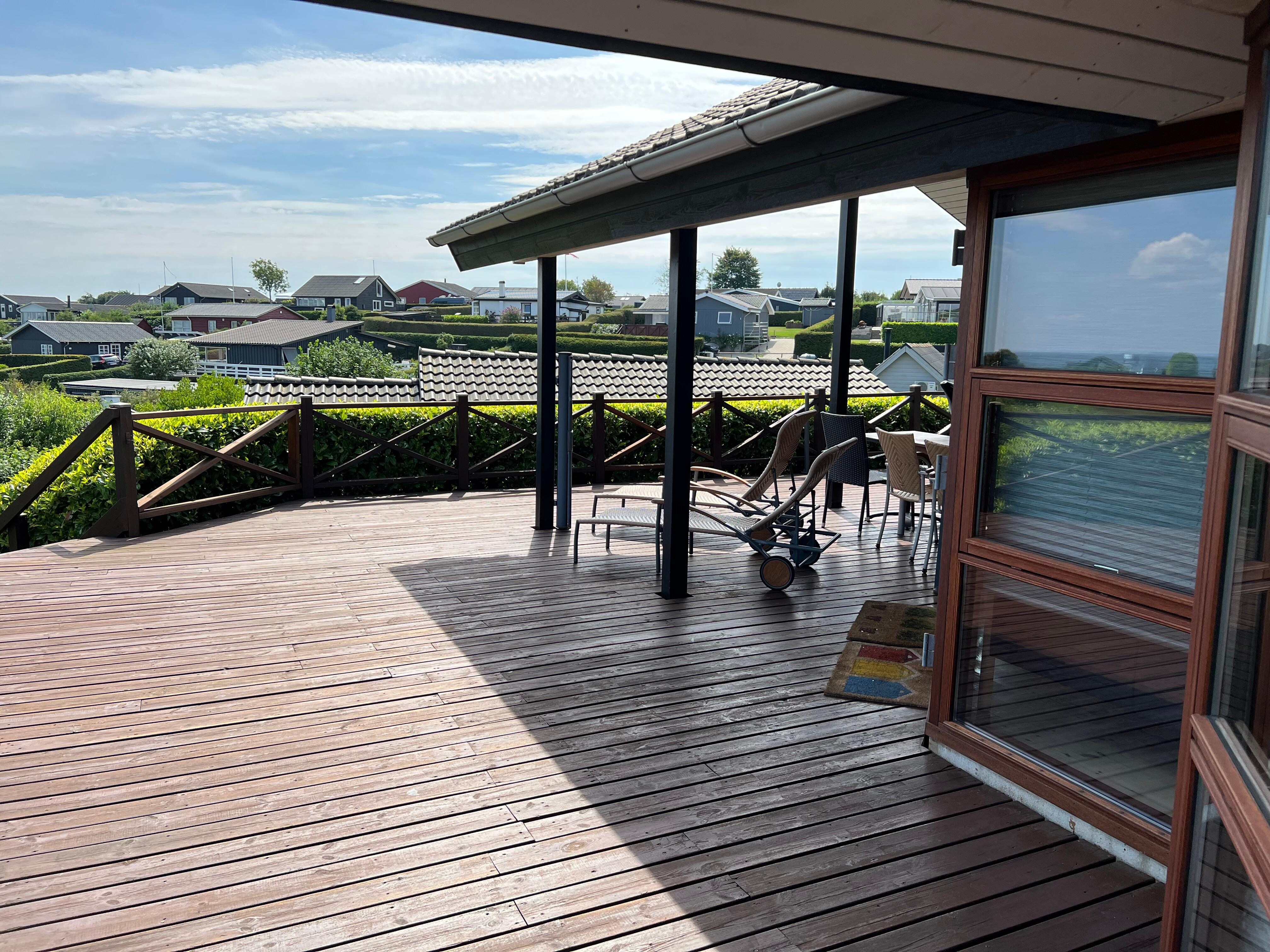 Überdachte Essgelegenheit