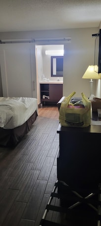 Room next morning