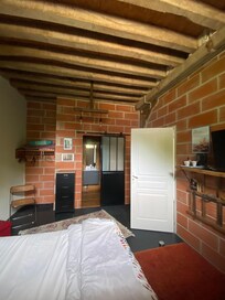 Style « indus » pour la chambre