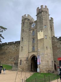 View of Warwick castle