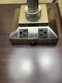 Lamp showing dirt around stand