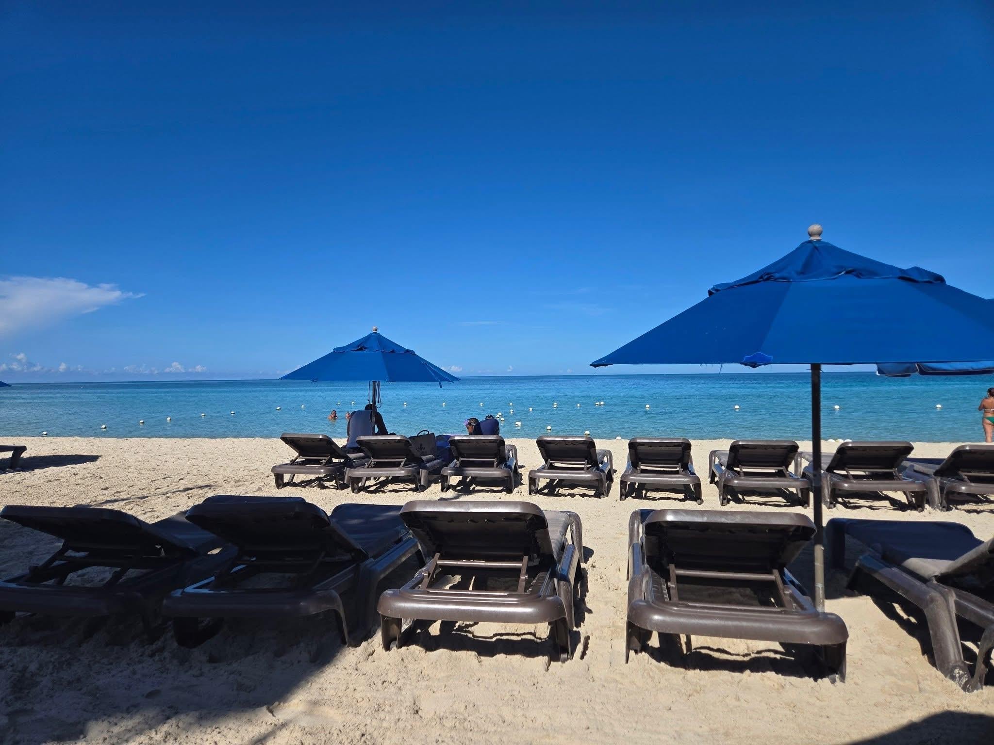 Beach-always on point🇯🇲