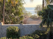 View from the pool to the Pacific