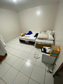 Quarto bem diferente do anunciado.