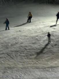 Ski 5 min away and stay late and get in bed on time! Amazing!