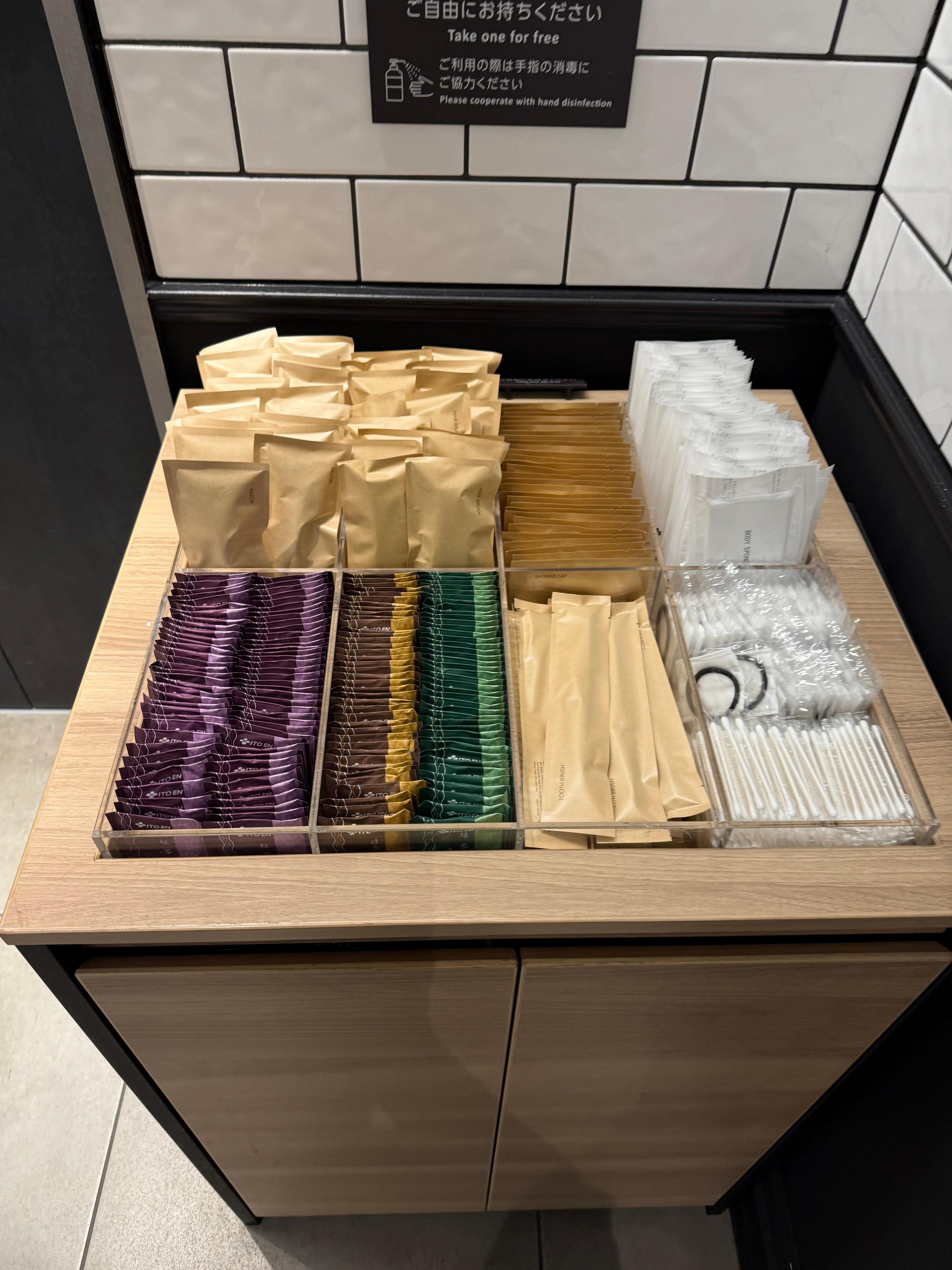 Amenities buffet 