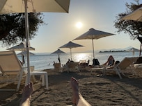 Strandstoelen en parasols