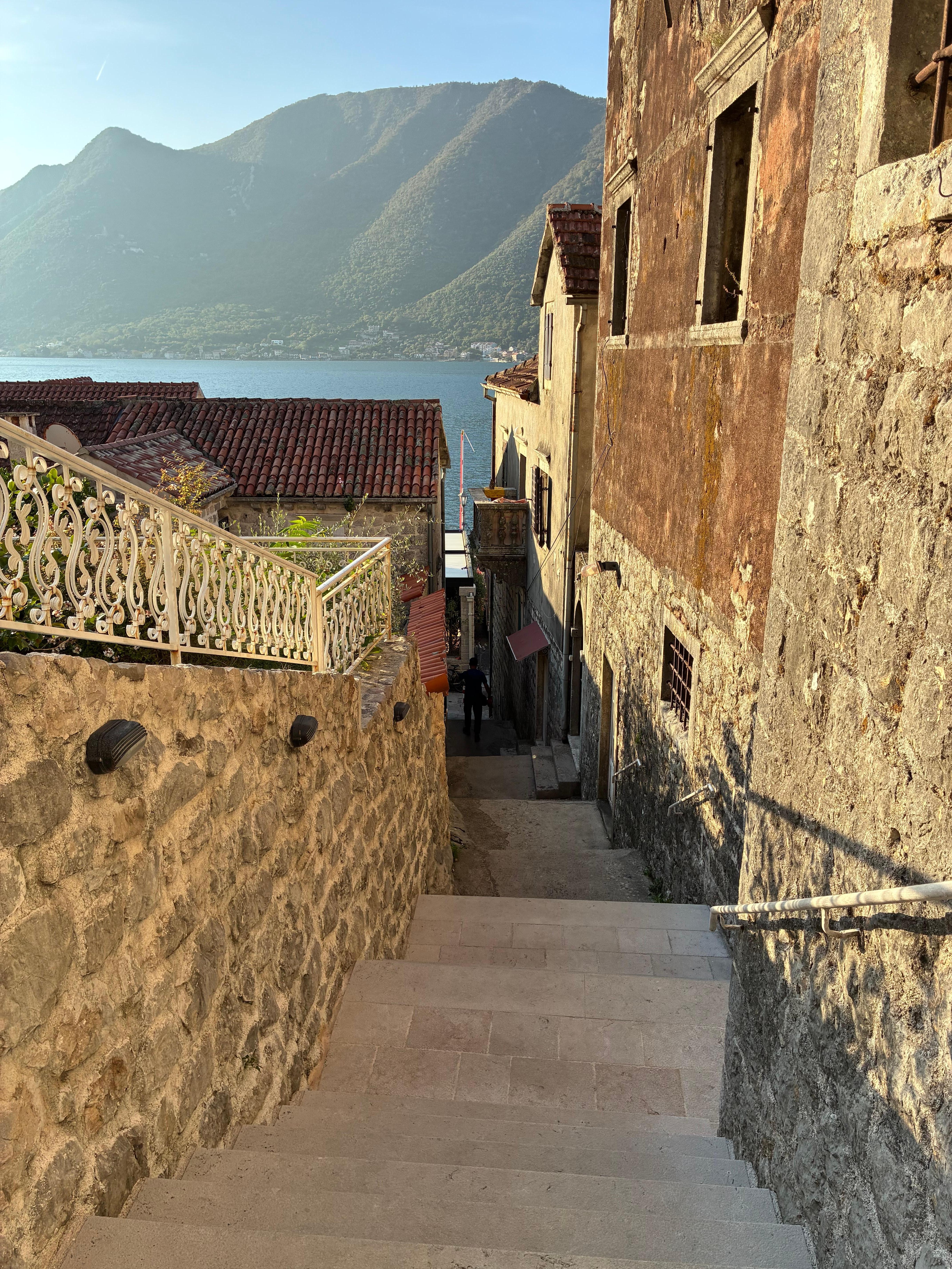 Room 23 is nice but not for guest with walking problem/heavy luggage.