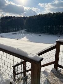 Everyday I was here, I sat in the hot tub to watch the sunset, love this place!