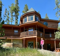Beautiful, clean and comfortable home!