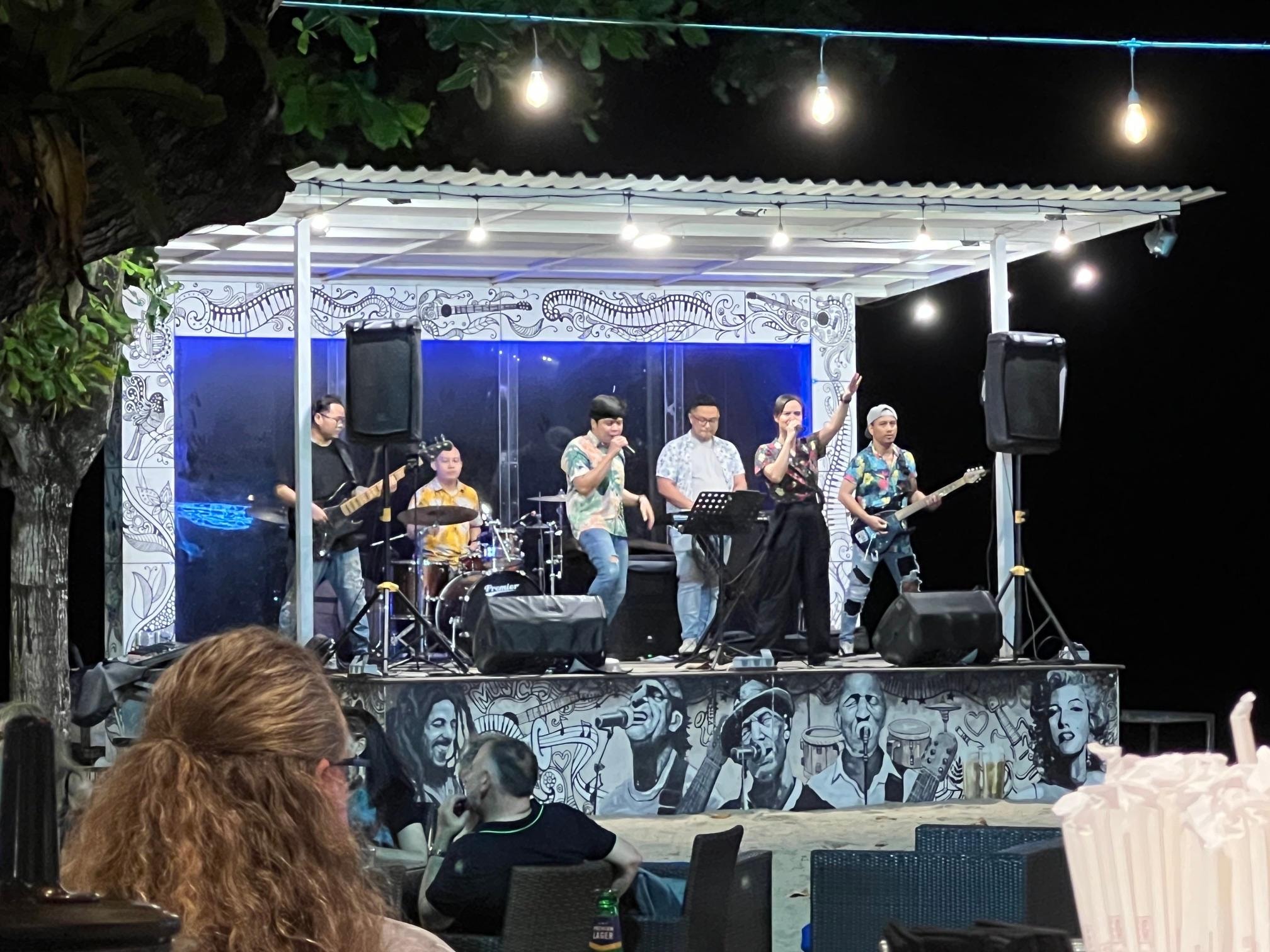 Beach Stage