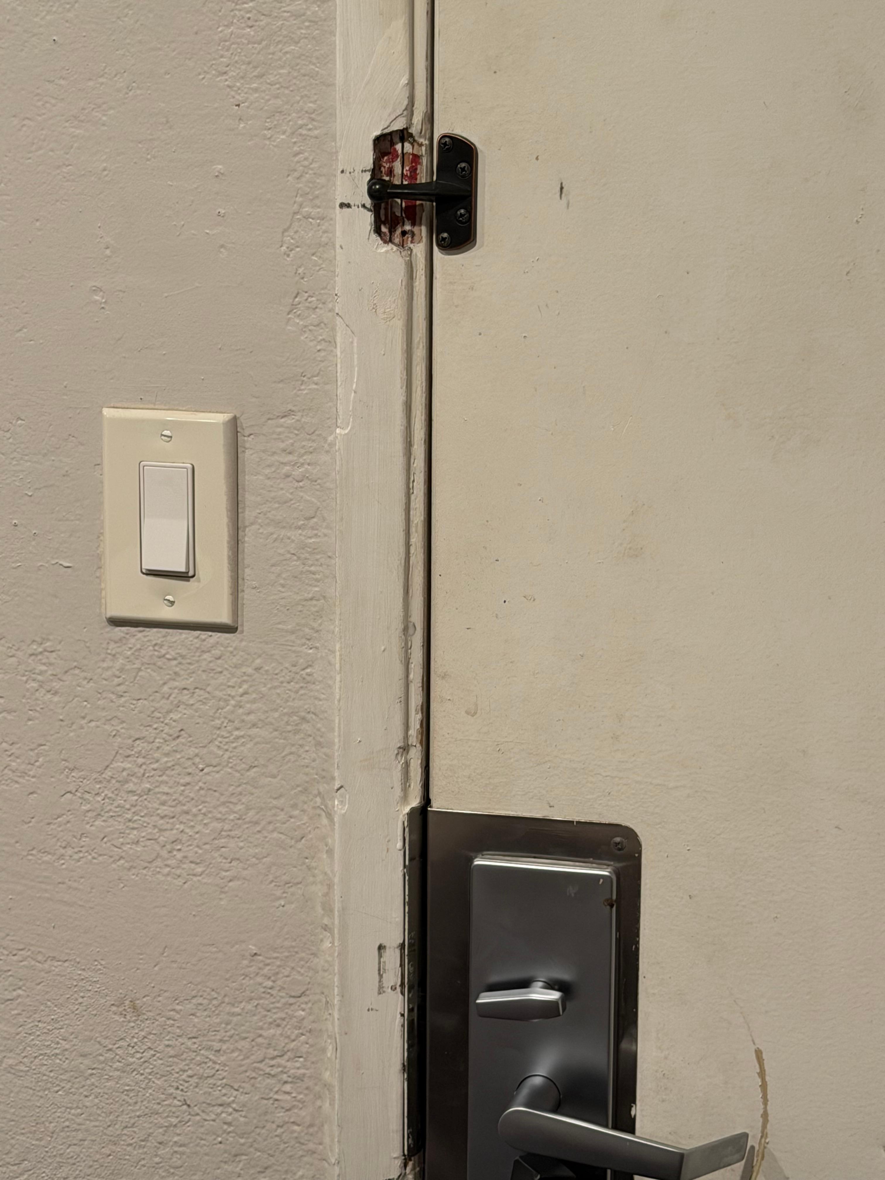 no door lock
