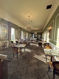 Green dining room
