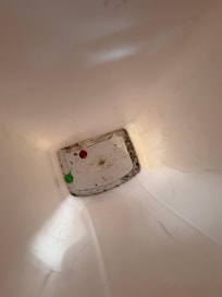 Kitchen trash can bottom