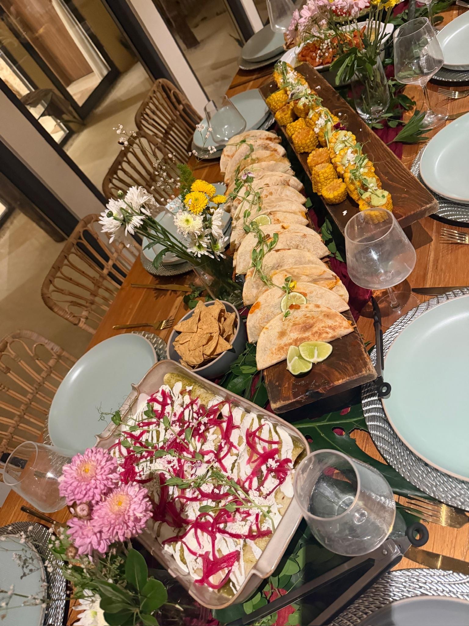 Deliscous meal from private chef hired through the concierge 