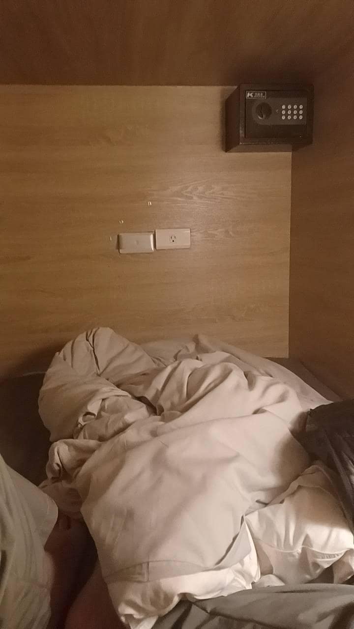 簡單又乾淨的小窩.^^