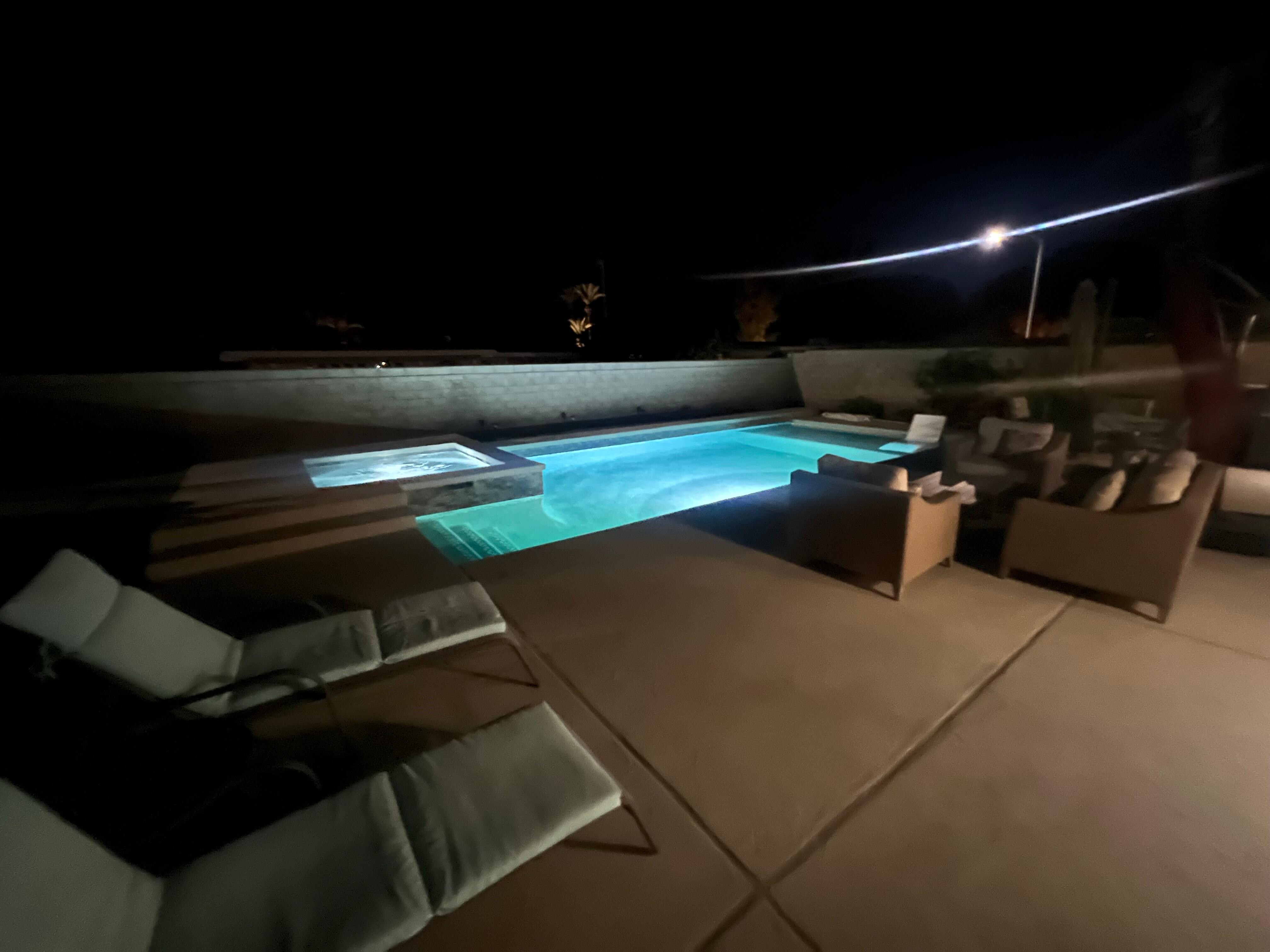 Pool lights