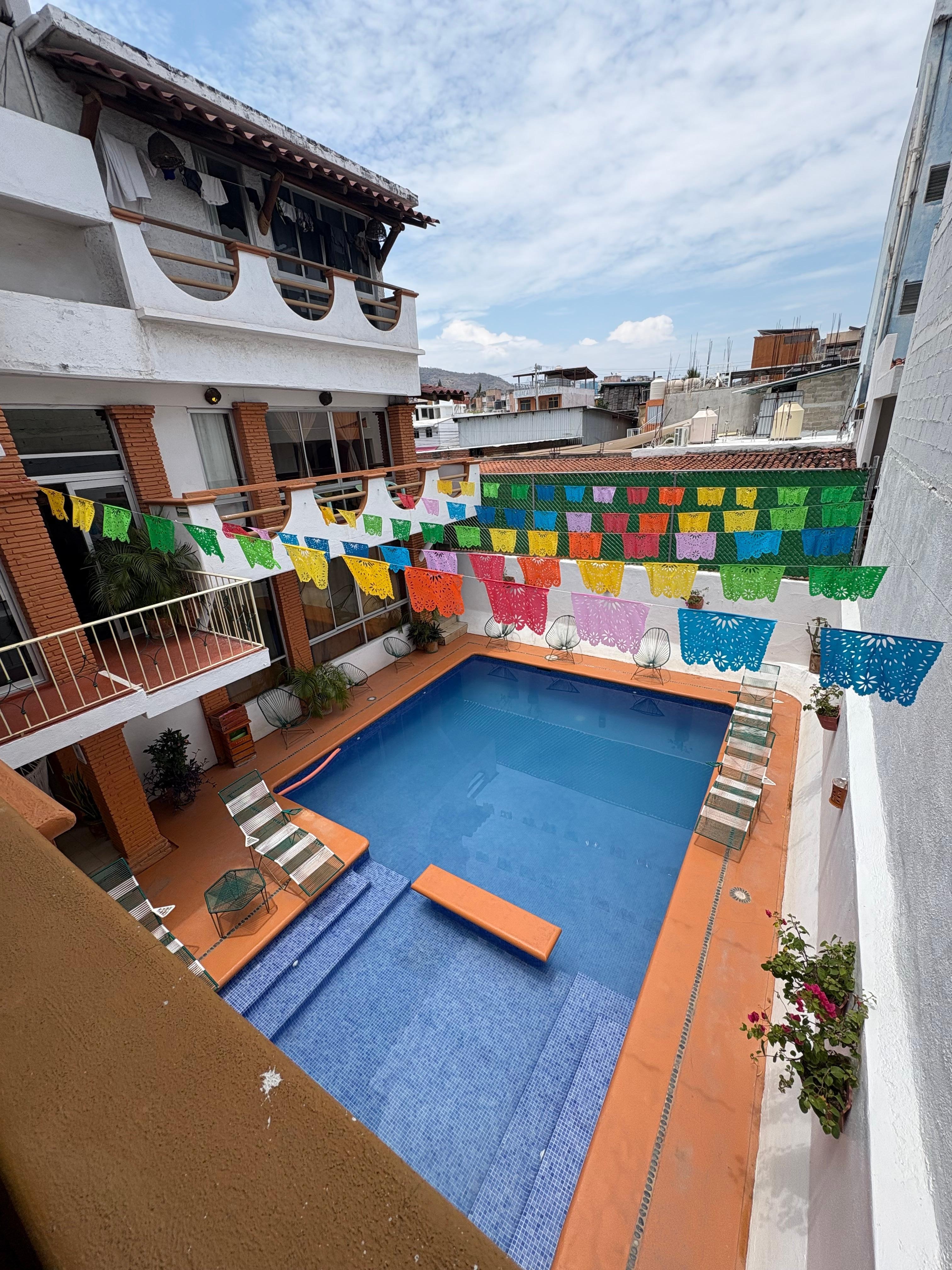Pool & courtyard